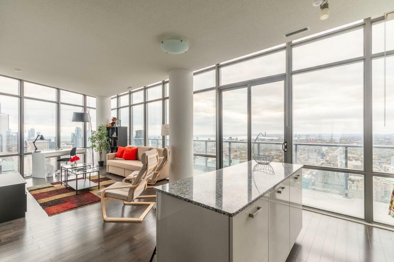 Unbelievable Penthouse View With 3 Bedrooms Toronto Exterior photo